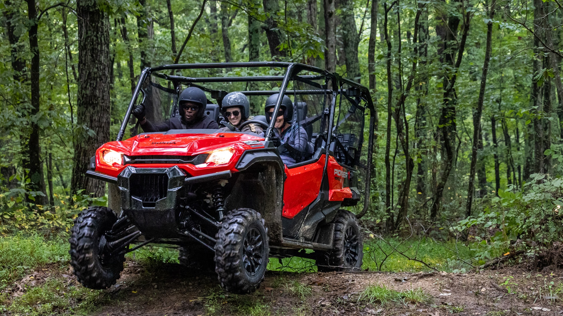 Pioneer 1000-5 EPS > Honda ATV & Side-by-Side Canada