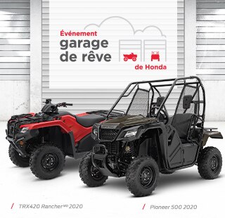Logo pour l’événement Garage de rêve de Honda dans un grand garage propre avec la Pioneer 500 2020 at la TRX420 Rancher 2020.